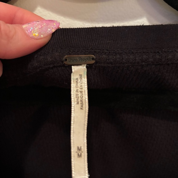 Free People Thermal Waffle Knit Lace Cuff Curved Hem Faded Black Women's Size M - Picture 7 of 12